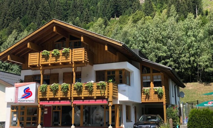 Partenen Apartment | AlpinAppartements Stöckl