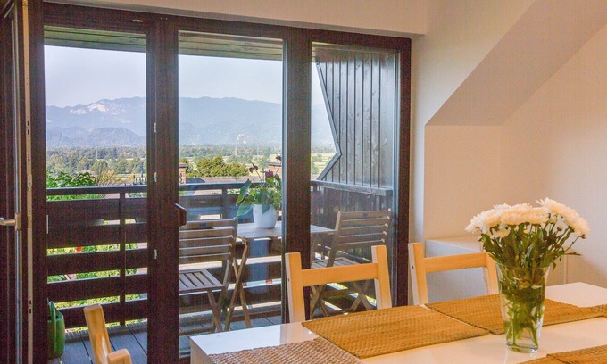 Zirovnica Apartment | Alpine Escape Near Lake Bled – Breathtaking Views & Nature Trails
