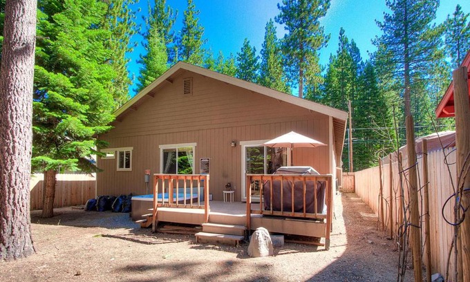 Tahoe Valley House | Alpine Haus Tahoe by Lake Tahoe Accommodations
