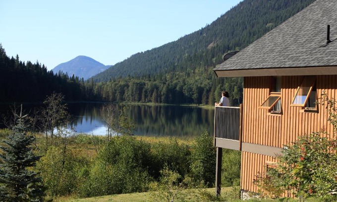 Clearwater Resort | Alpine Meadows Resort