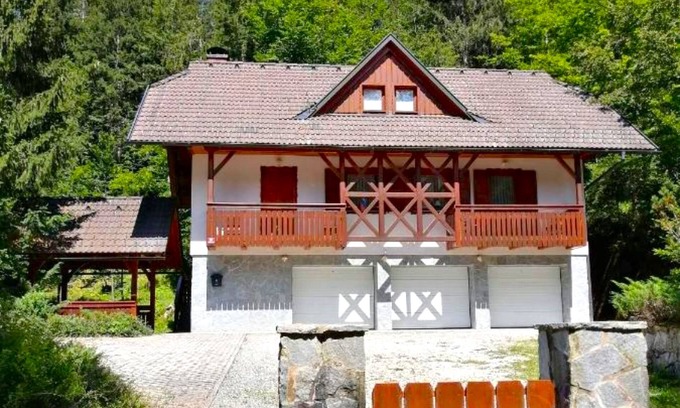 Kranjska Gora House | Alpine Retreat Gaja Kranjska Gora, Kranjska Gora, Slovenia