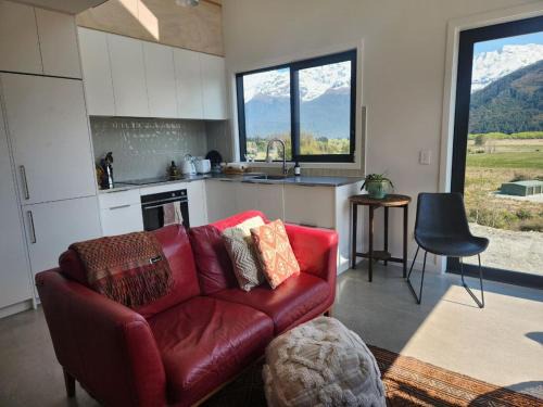 Glenorchy Apartment | Alpine Retreat with a View