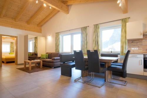 Umhausen Apartment | Alps 3000-1