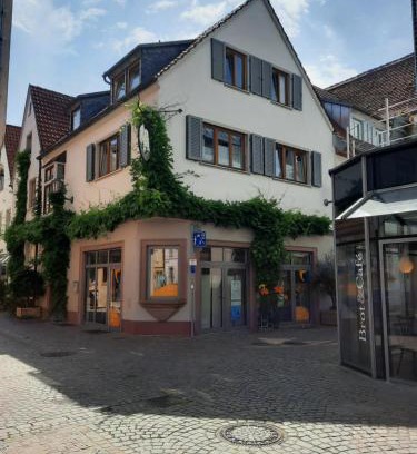 Karlstadt Apartment | Alte Bahnhofstraße 12