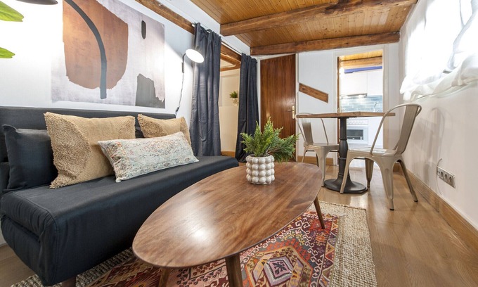 Trafalgar Apartment | Alterhome Ático Quevedo II - Cozy apartment in Chamberí