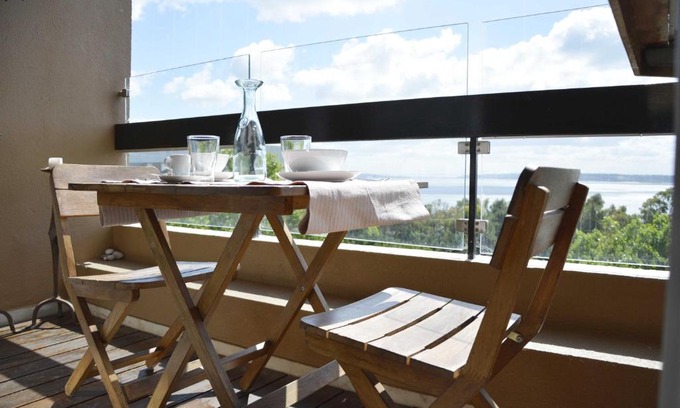 Oeiras Apartment | Alto da Barra 186E - Parking & Sea View