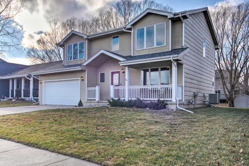 Altoona House | Altoona Home 11 Mi to Downtown Des Moines