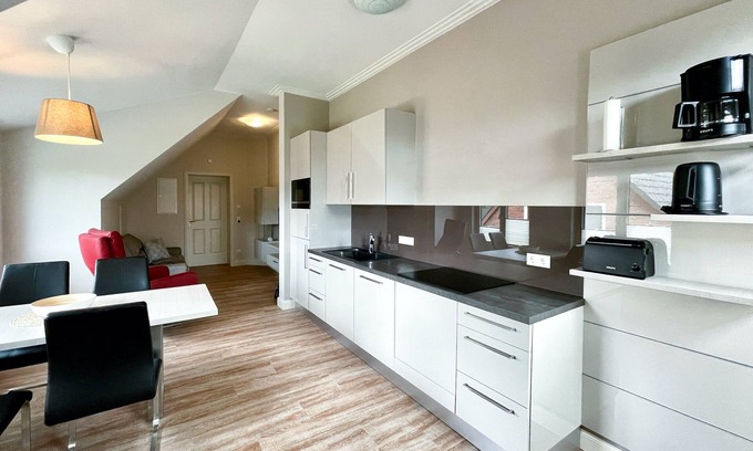 Borkum Apartment | Altstadt Borkum central apartment upper floor on the left