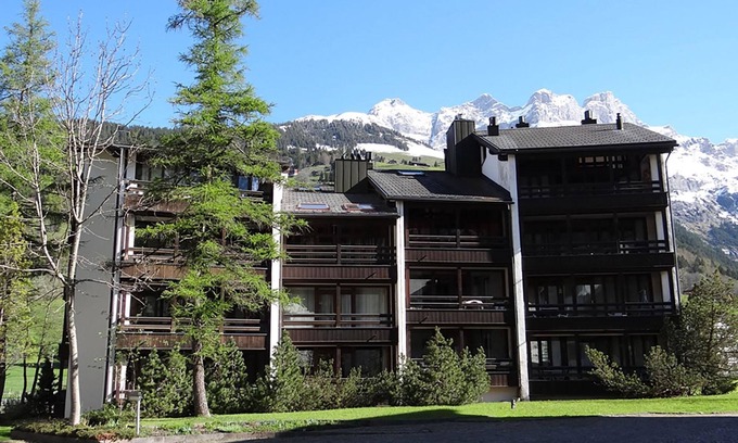 Engelberg Apartment | Am Dürrbach 5/517 by Interhome