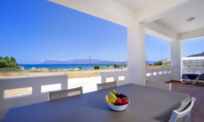 Trachilos Villa | Amazing 3-bedroom Sea Villa next to the sandy beach