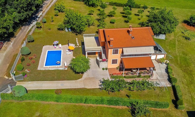 Sumber Apartment | Amazing apartment in Nedescina