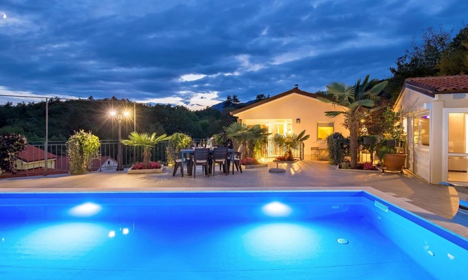 Opatija Apartment | Amazing apartment in Veprinac with WiFi