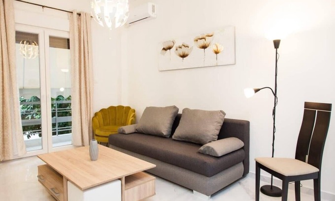 Korydallos Apartment | Amazing Apartment next to Koridallos Metro Station