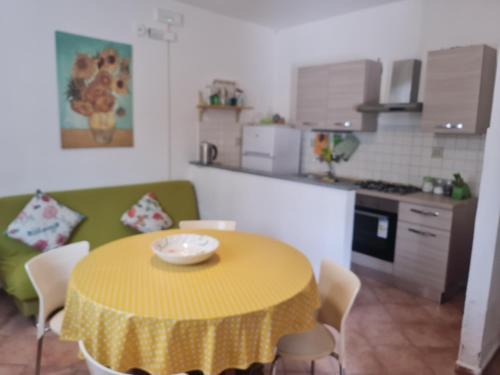 Chiesina Uzzanese Apartment | Amazing base in tuscany