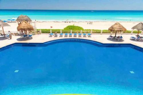 Zona Hotelera Apartment | Amazing beachfront apartment