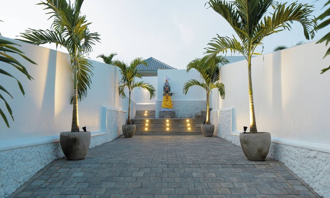 Pecatu Villa | Amazing Bingin Beach Elegantly Tropical 3Bdr/3Bath Private Villa