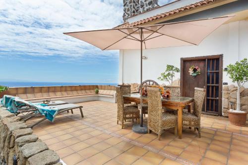 Garachico Ski Chalet | Amazing Country House With Ocean