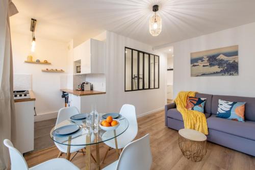 Saint-Lambert Apartment | Amazing deal - Central Location near the metro, Modern amenities and style