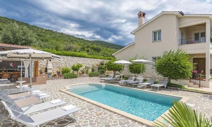 Brovinje House | Amazing home in Koromacno-Brovinje