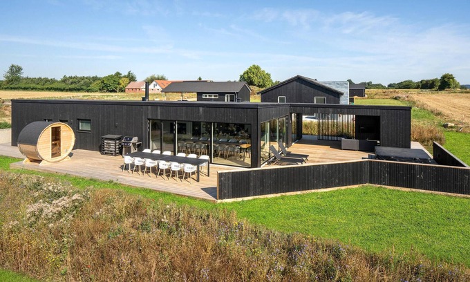 Hvidbjerg Strand House | Amazing home in Børkop with WiFi