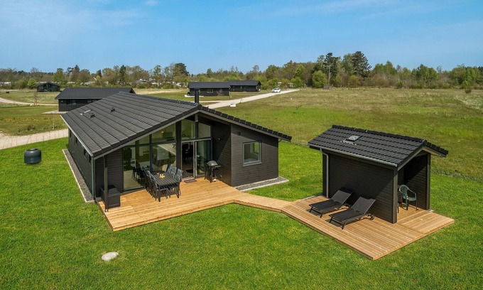 Grenaa House | Amazing home in Grenaa with WiFi