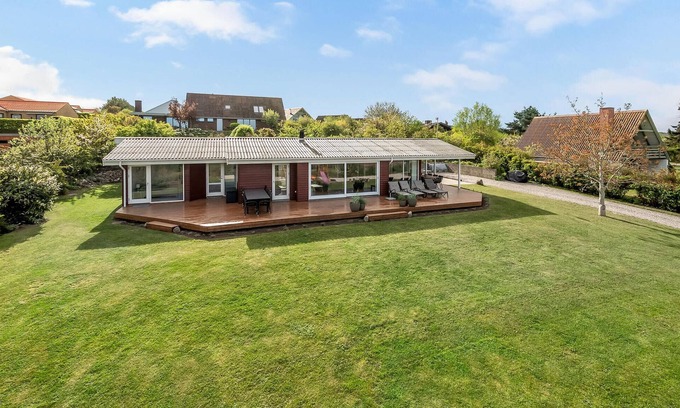 Knebel House | Amazing home in Knebel with WiFi