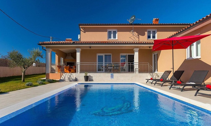 Divsici House | Amazing home in Marcana