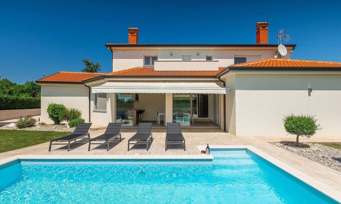 Gulici House | Amazing home in Porec