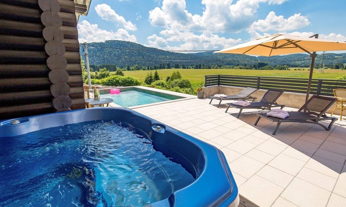 Ravna Gora House | Amazing home in Ravna Gora with sauna
