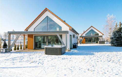 Faszcze House | Amazing Home In Ryn With Sauna