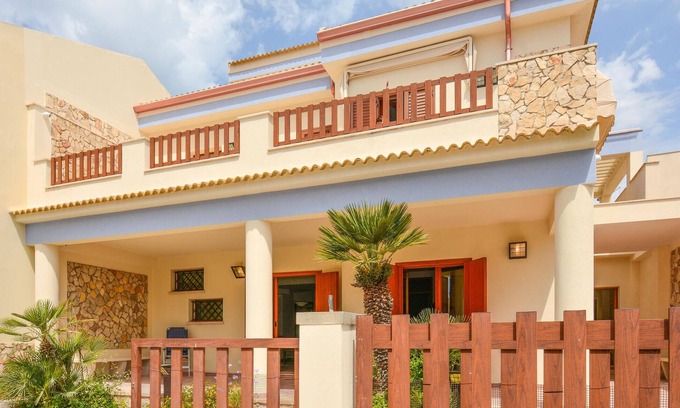 Scoglitti House | Amazing home in Scoglitti