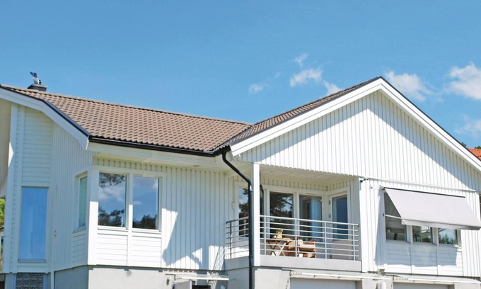 Vastra Frolunda House | Amazing home in Västra Frölunda