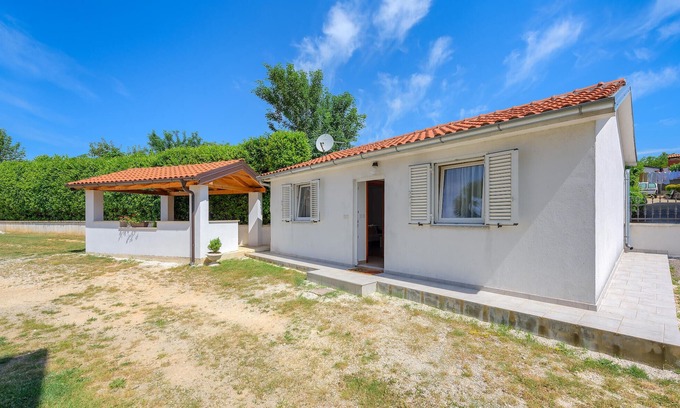 Municipality of Zminj House | Amazing home in Zminj with WiFi