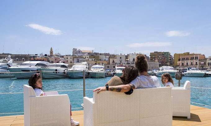 Bisceglie Boat Rental | Amazing Houseboat in Apulia