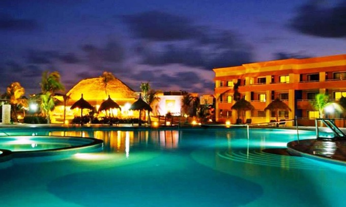 Akumal Condo | Amazing Luxury One Bedroom in secure garded community of Bahia Principe