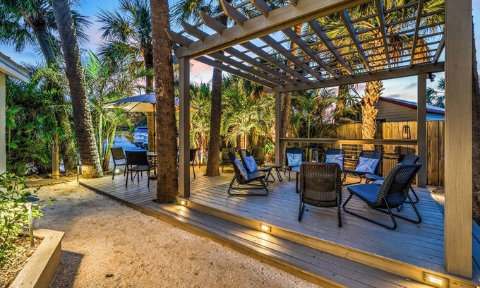 Winslow Reserve Apartment | Amazing NEW 1BR APT just Steps to the Beach! Unit 312