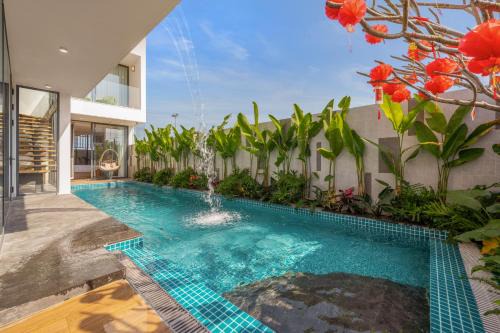 Ngu Hanh Son Villa | Amazing Newly Built Beach Pool Villas Danang
