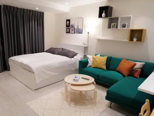 Al Abdali Apartment | Amazing Studio in DAMAC Tower