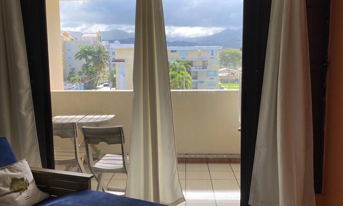 Vilomar House | Amazing view of the Rainforest, Steps to the beach