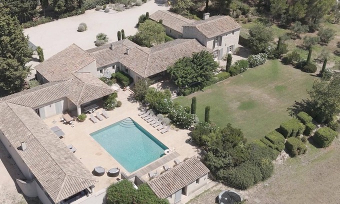 Paradou Villa | Amazing Villa in the heart of Provence - South of France