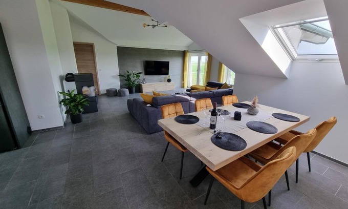 Weilerswist Apartment | Ambiente Feriendomizil
