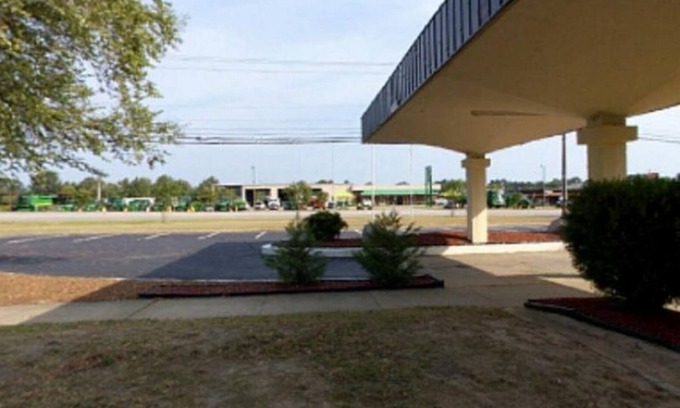 Wilson Apartment | Americas Best Value Inn Wilson UNIT 21 2 BED FIRST FLOOR