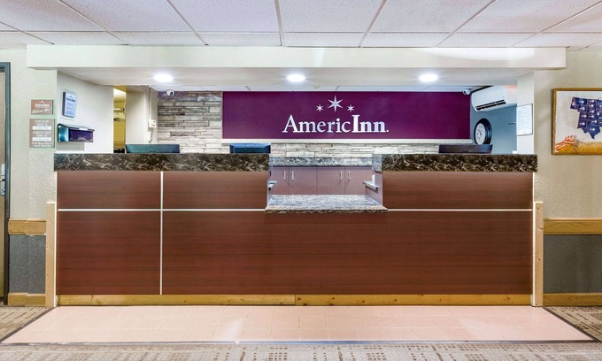 Proctor Hotel | AmericInn by Wyndham Duluth South Black Woods Event Center