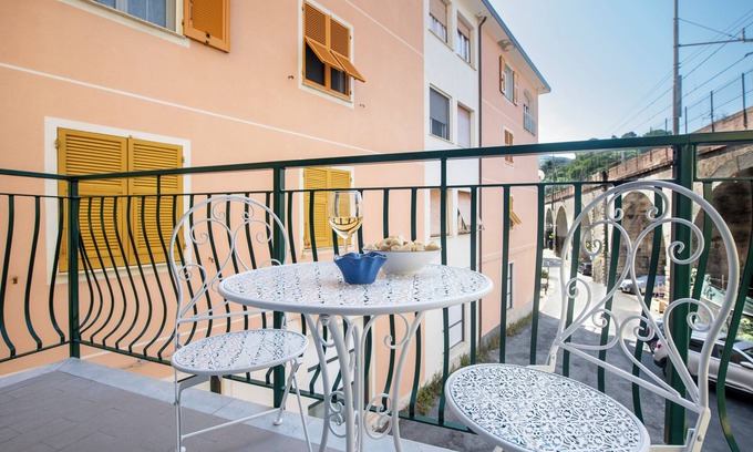 Moneglia House | aMoneglia 2 minutes walk to the beach, PVT park