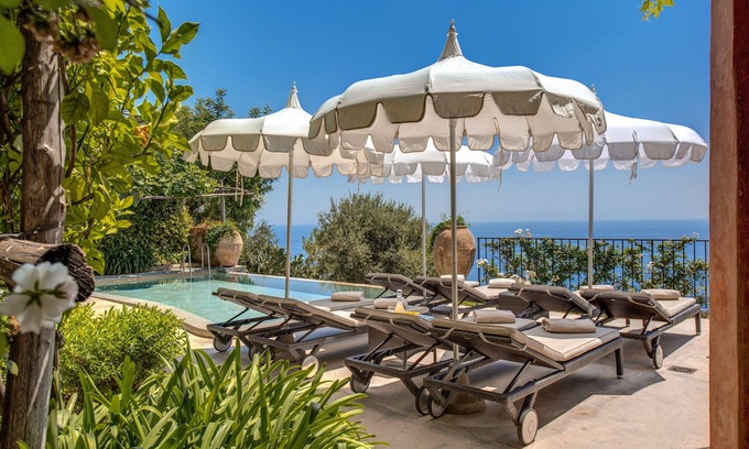 Montepertuso Villa | AMORE RENTALS - Villa Angelina with private Pool, Sea View, Chef and Breakfast Ideal for Weddings