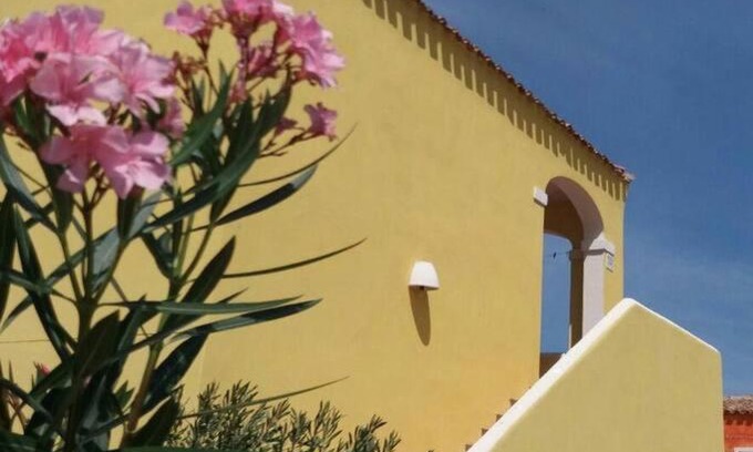 Aglientu House | Ampio trilocale climatizzato in Villaggio con piscina estiva 400m dal mare in Gallura