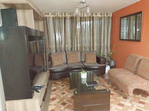 San Miguel Apartment | Amplio Departamento amoblado, Condominio Parques de la Huaca - San Miguel
