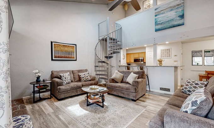 South Lake Tahoe House | An elevated mountain escape awaits at this Lakeland Village townhome