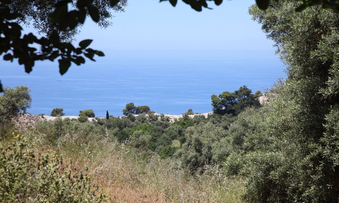 Lefkas House | An old completely renovated indepedent house