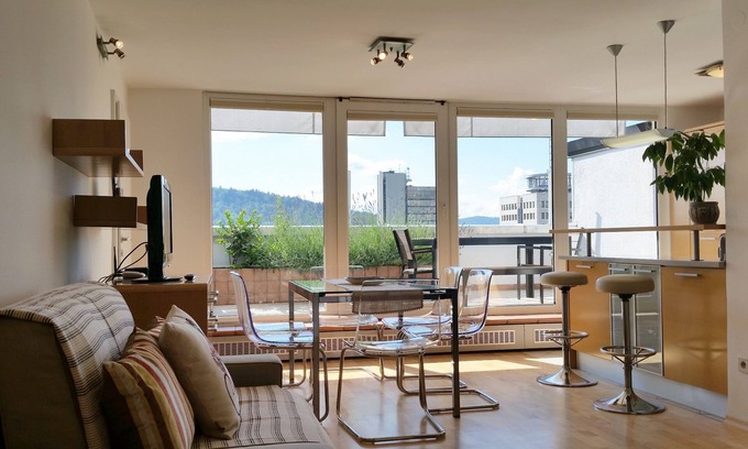 Ljubljana City Centre Apartment | Ana Tour As/Terrace 2-bedroom Apartment with a great view, free WiFi & AC